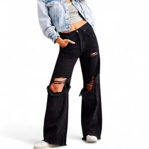 We The Free Ollie Extreme Wide Leg Distressed Black Jeans 31 NWOT